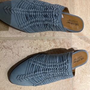Women's Blue Woven Mules
